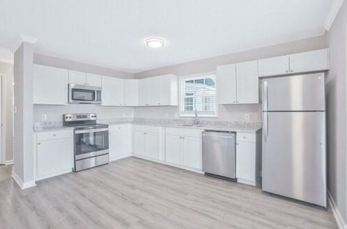 5066 Stoney Point Ln, Stone Mountain GA  30088-3775 exterior