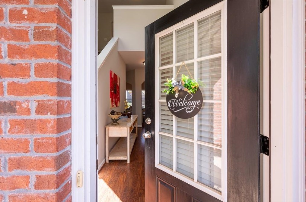 956 Crested Hawk Trail, Buford, GA 30518