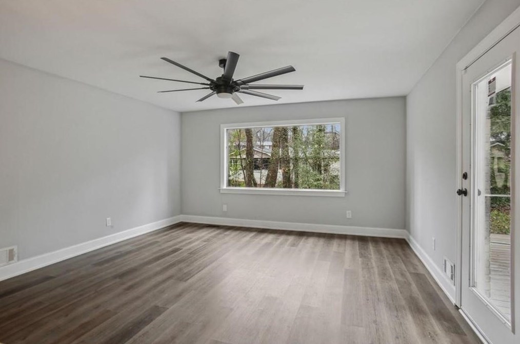 3924 Jane Marie Ln, Decatur GA  30035-1011 exterior