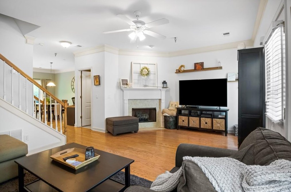 1269 Harris Commons Pl, Roswell, GA 30076-4653