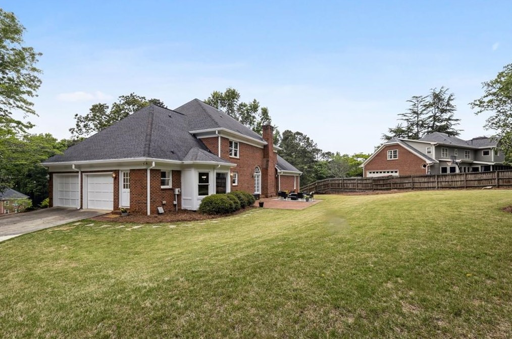 5080 Hodgkins Pl Sw, Lilburn, GA 30047