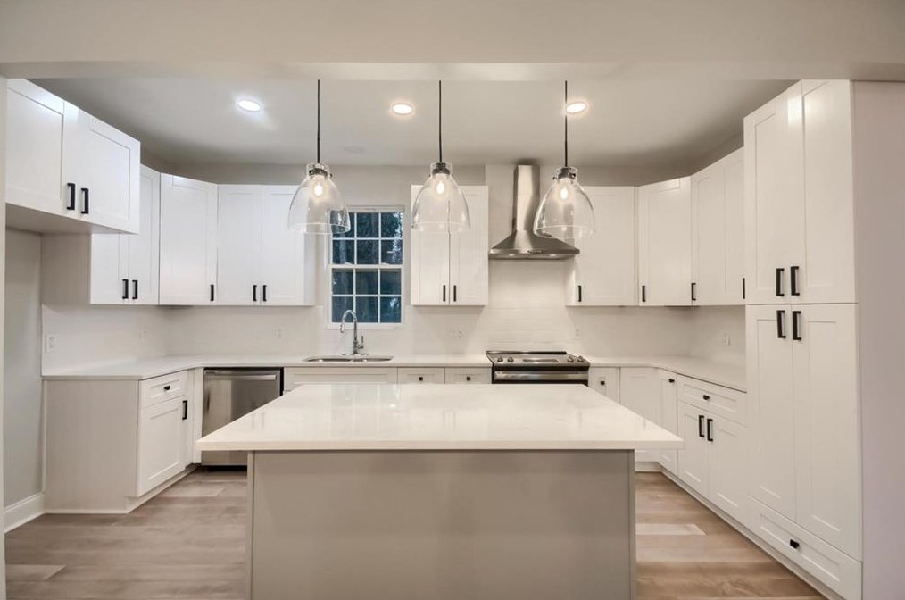 519 Westmeath Dr, Atlanta GA  30310-1535 exterior