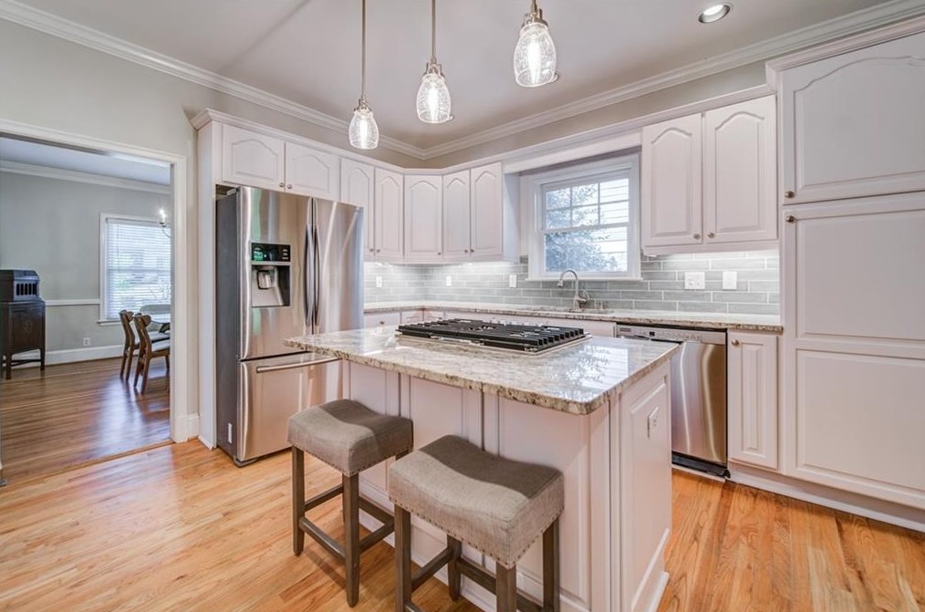 311 Lamont Dr, Decatur GA  30030-2344 exterior