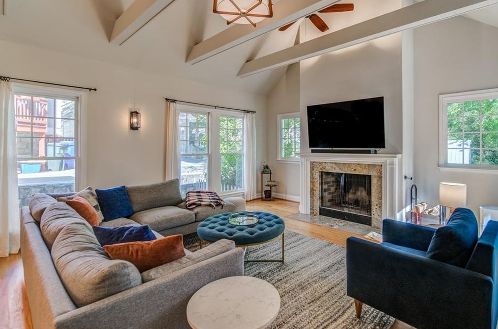 311 Lamont Dr, Decatur GA  30030-2344 exterior