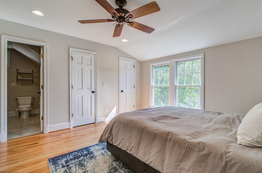 311 Lamont Dr, Decatur GA  30030-2344 exterior