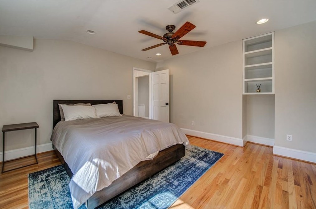 311 Lamont Dr, Decatur GA  30030-2344 exterior