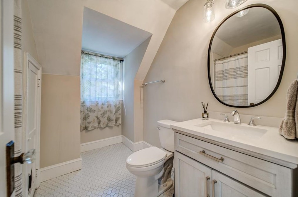 311 Lamont Dr, Decatur GA  30030-2344 exterior