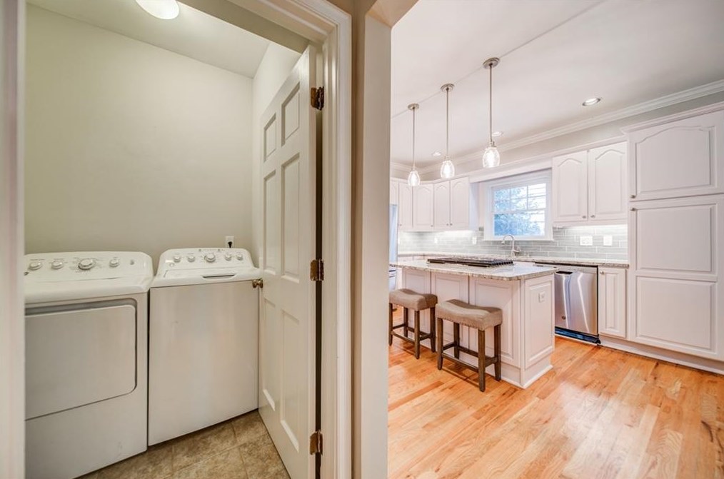 311 Lamont Dr, Decatur GA  30030-2344 exterior