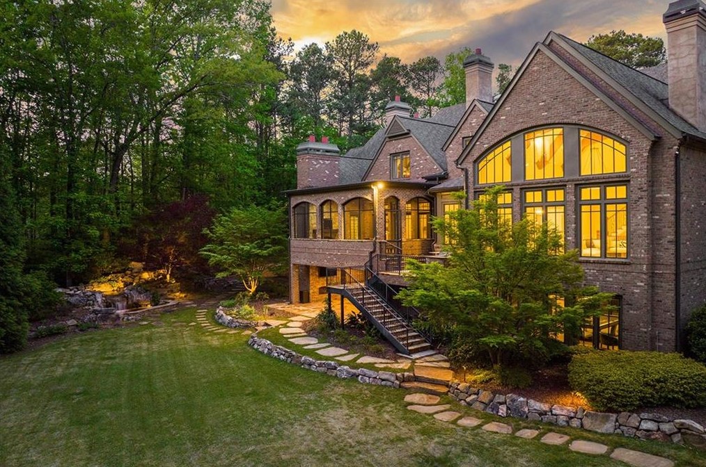 5790 Winterthur Ln, Atlanta, GA 30328-4624
