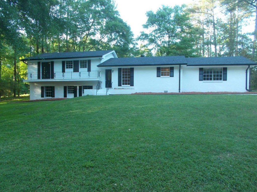 1568 Walnut St Se, Conyers, GA 30013