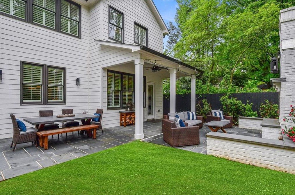 408 Woodhaven Dr, Decatur GA  30030-1648 exterior