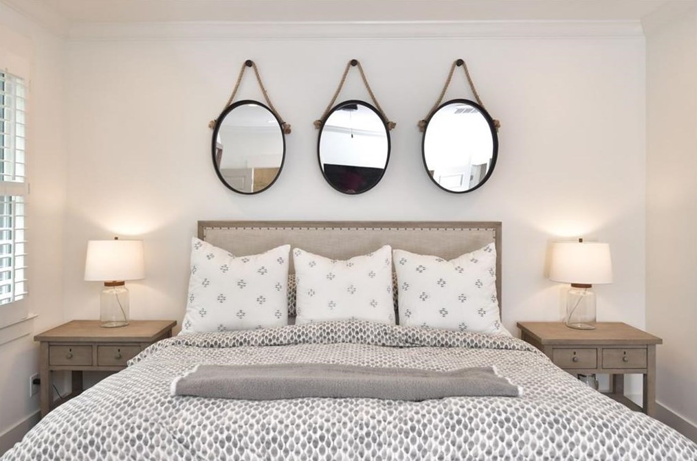 408 Woodhaven Dr, Decatur GA  30030-1648 exterior