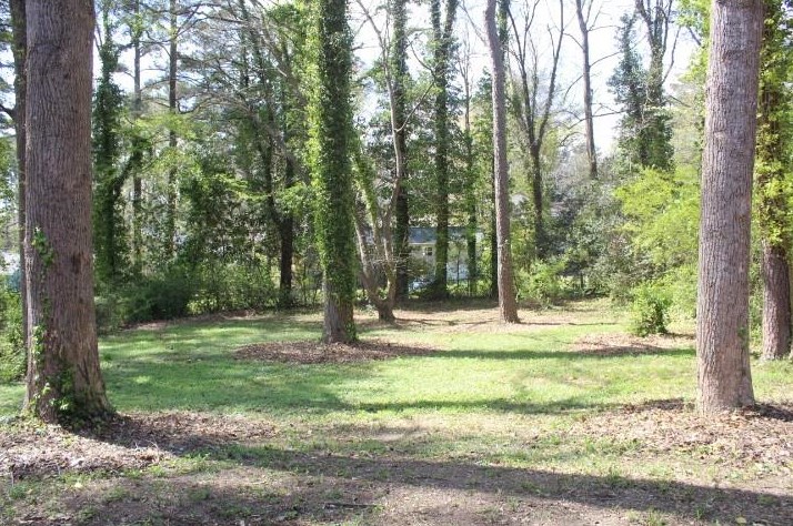 2129 Barbara Ln, Decatur GA  30032-5918 exterior