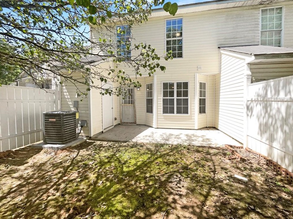 3158 Kingswood Gln, Decatur GA  30034-6716 exterior