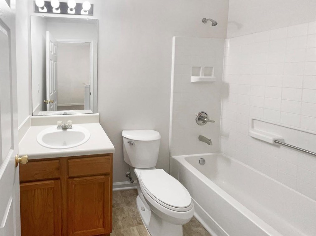 3158 Kingswood Gln, Decatur GA  30034-6716 exterior