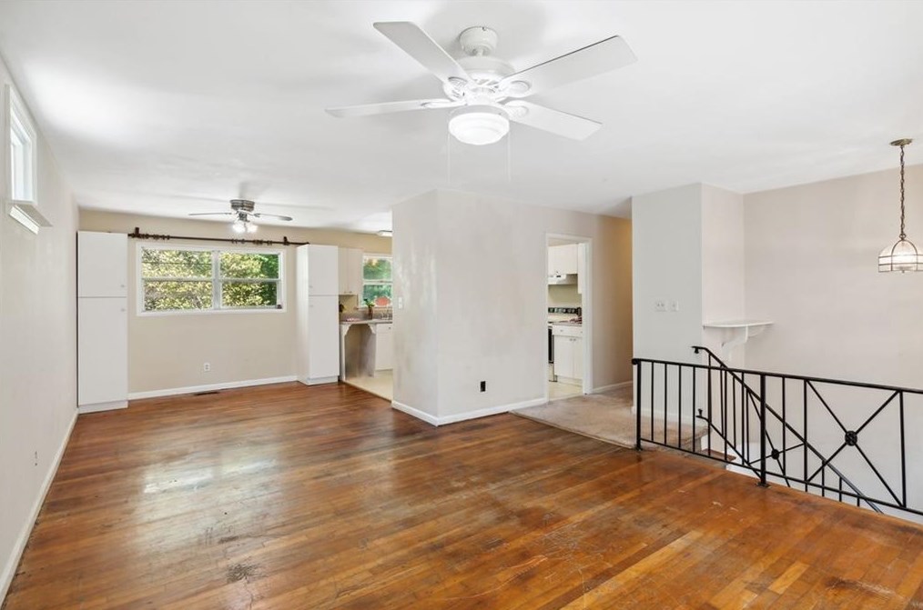3879 Water Oak Way, Atlanta GA  30340-2535 exterior