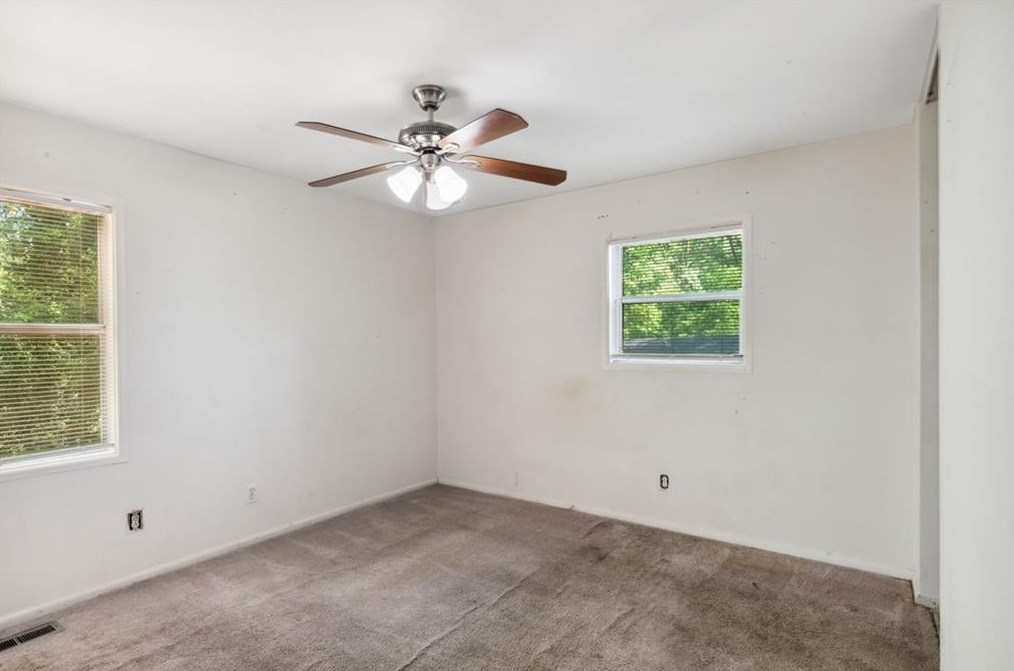 3879 Water Oak Way, Atlanta GA  30340-2535 exterior