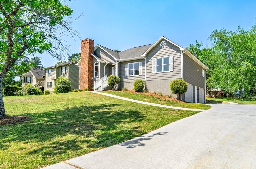 16 Wayne Dr, Euharlee, GA 30120-5774