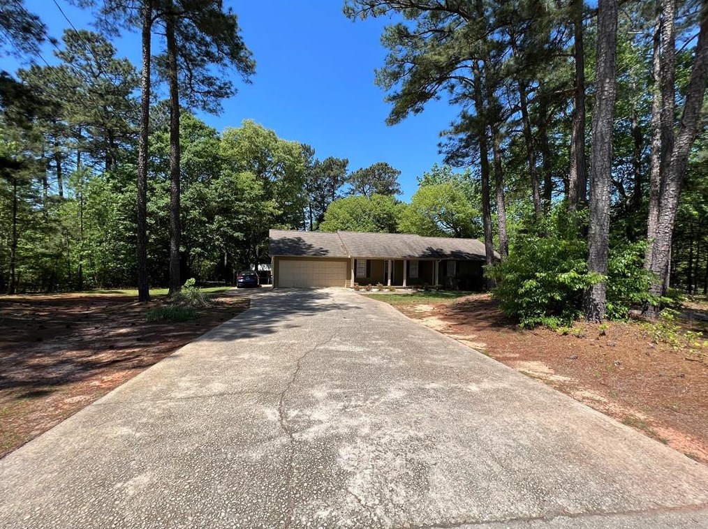 800 Mccullough Rd, Stockbridge, GA 30281