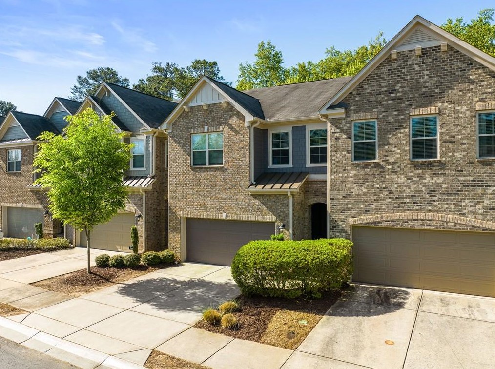 1579 Trailview Way, Atlanta, GA 30329-1538
