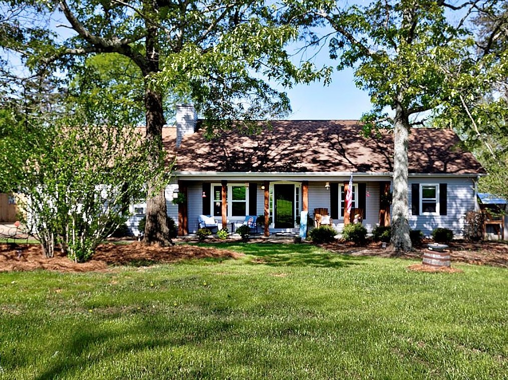 25 Magnolia Ct Ne, Rydal, GA 30171