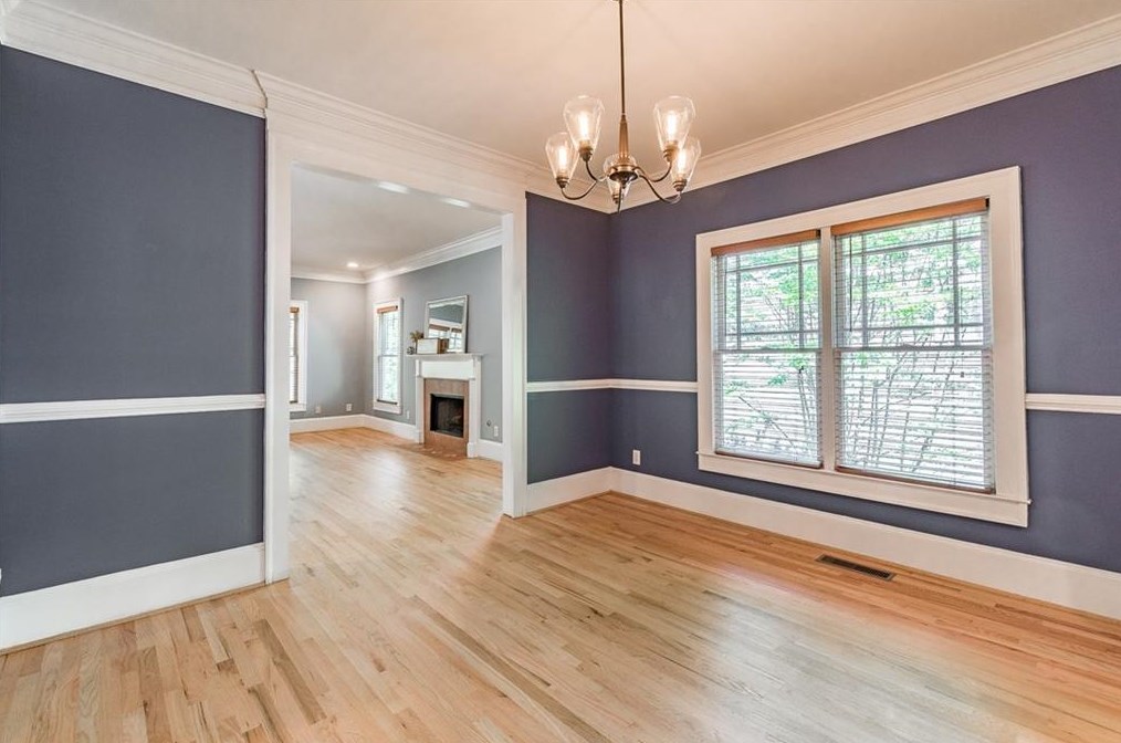 2149 Oakview Rd, Atlanta GA  30317-2637 exterior