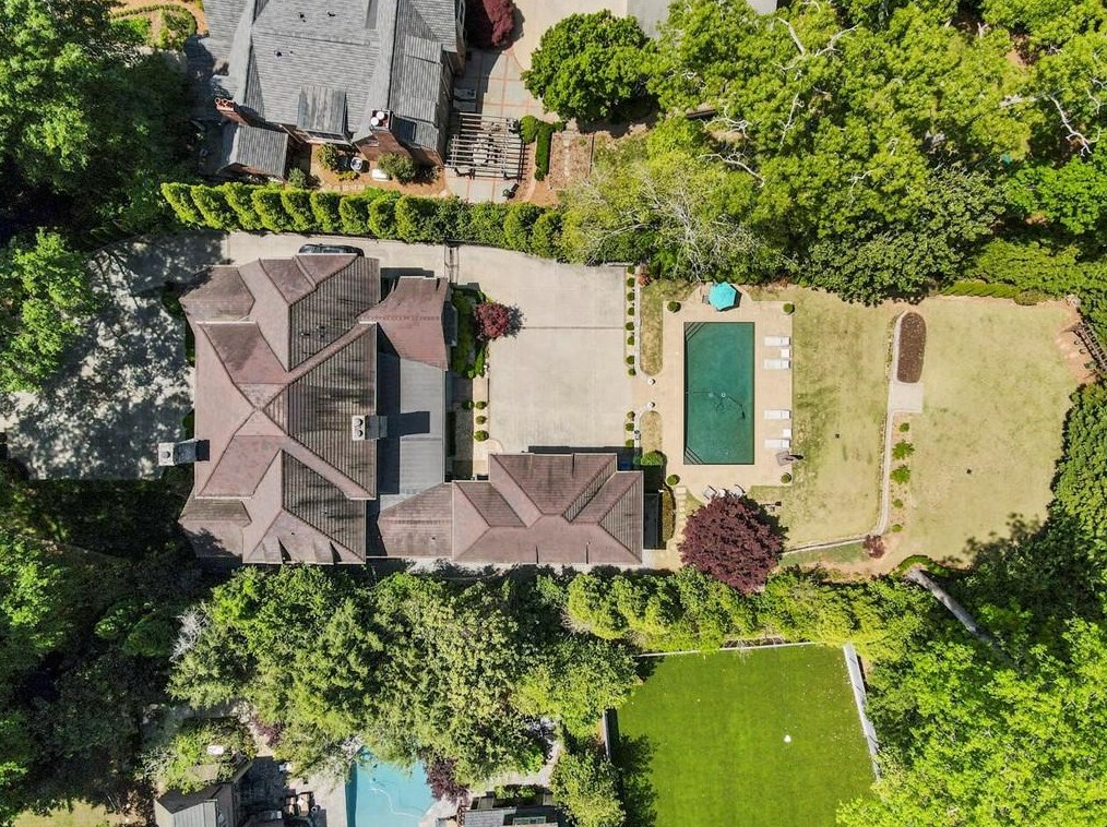 1066 Stovall Blvd, Atlanta, GA 30319-1221