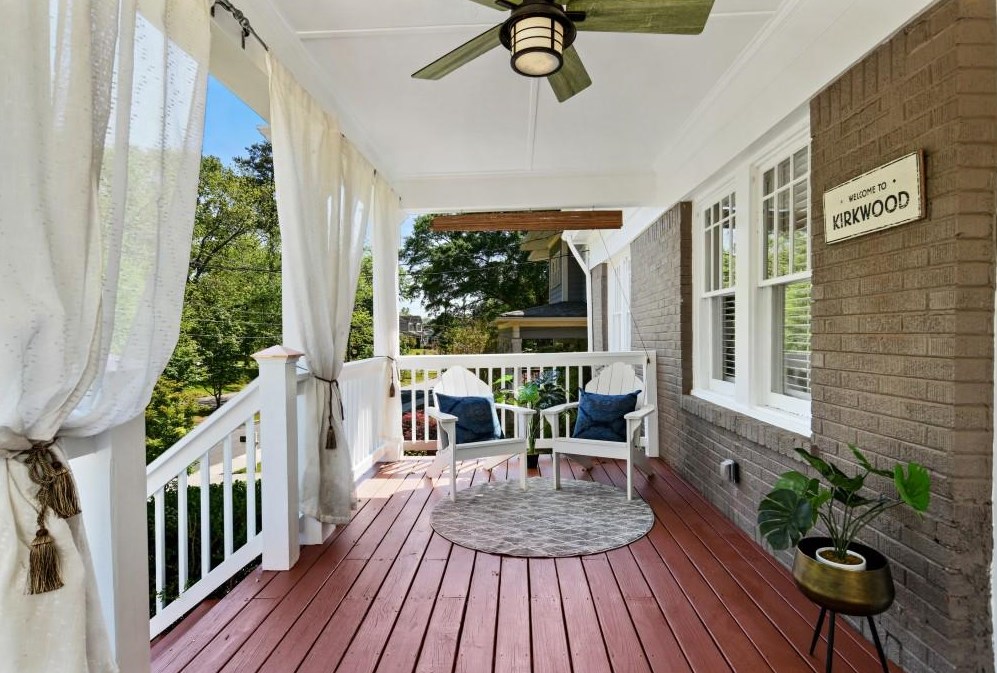 2286 Oakview Rd, Atlanta GA  30317-0026 exterior