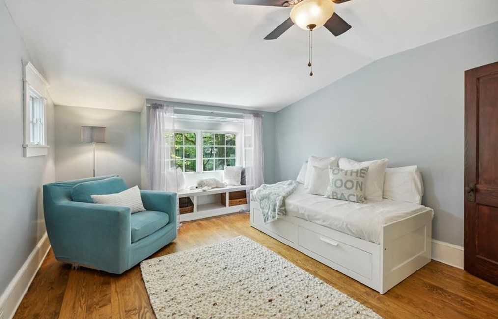 153 Kings Hwy, Decatur GA  30030-5224 exterior