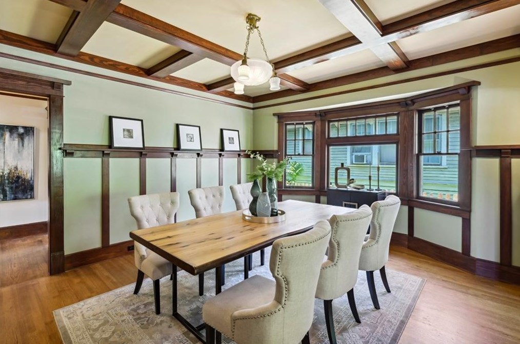 153 Kings Hwy, Decatur GA  30030-5224 exterior