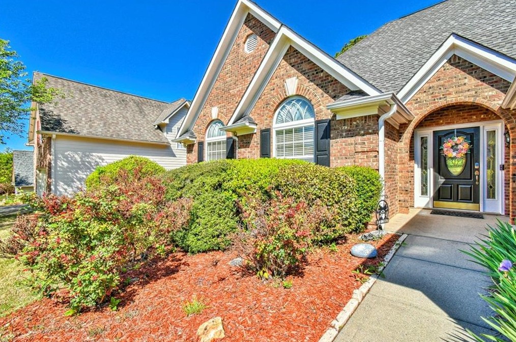 820 River Valley Dr, Dacula, GA 30019