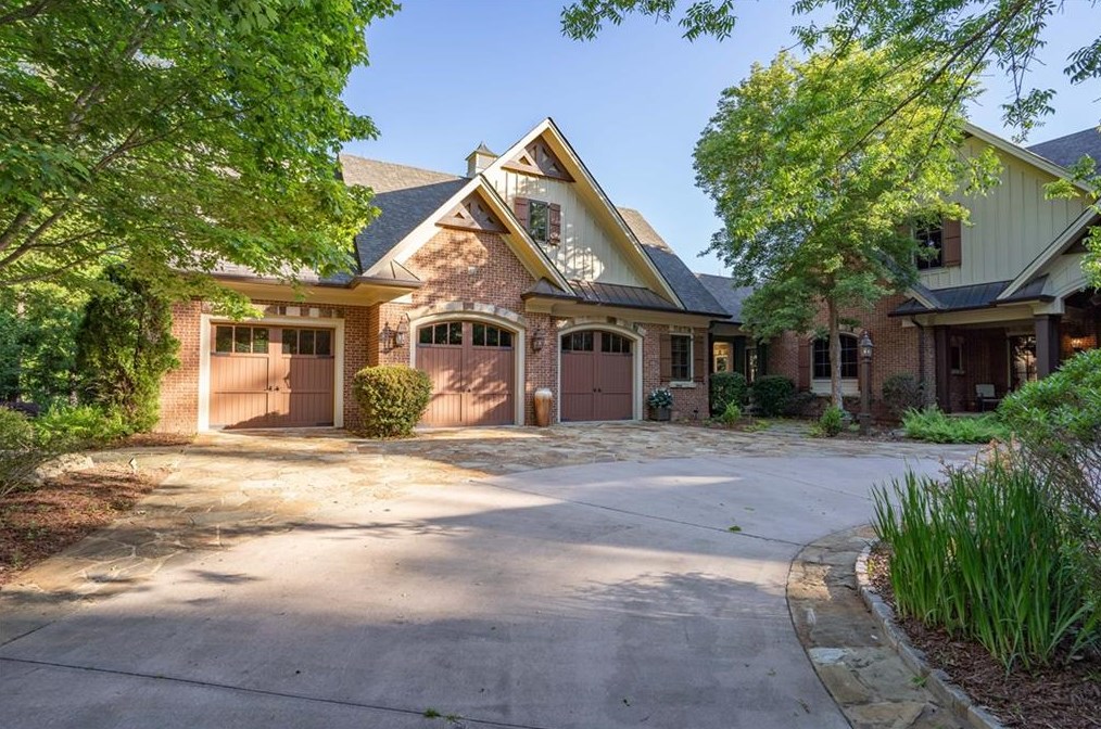 1011 Little Bits Ln, Reynolds Plantation, GA 30642