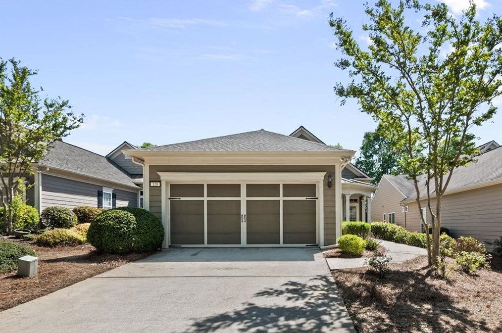 120 Spider Lily Ct, Griffin, GA 30223-5882