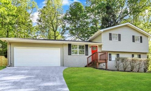 3465 Moss Dr, Douglasville, GA 30135