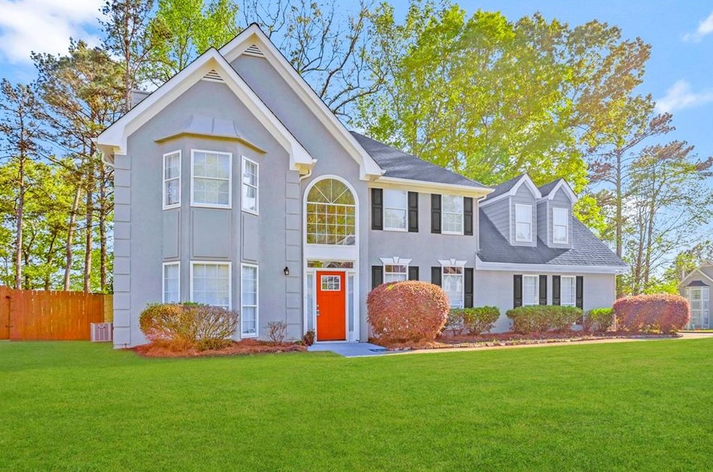 612 Lone Oak Ct, Lithonia, GA 30058