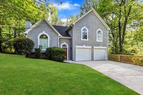 6483 Blue Creek Ct, Douglasville, GA 30135