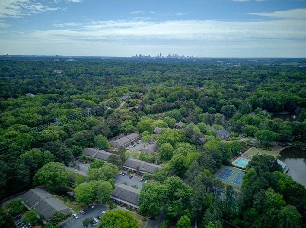 3621 Vinings Slope, Atlanta GA  30339-4107 exterior