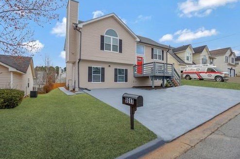 5517 Wellborn Creek Dr, Lithonia, GA 30058