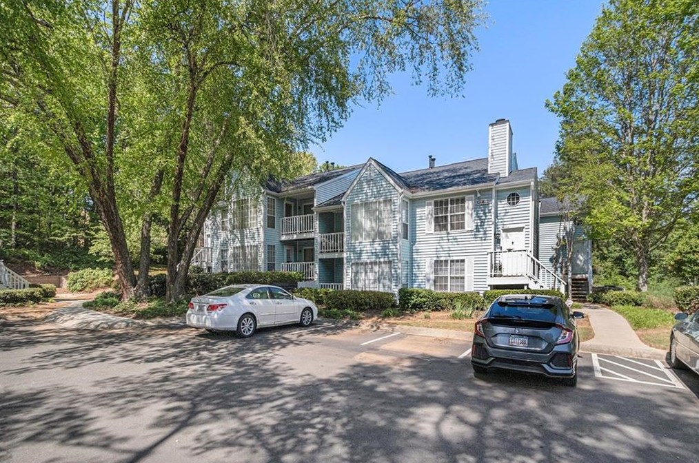 904 Glenleaf Dr, Norcross, GA 30092