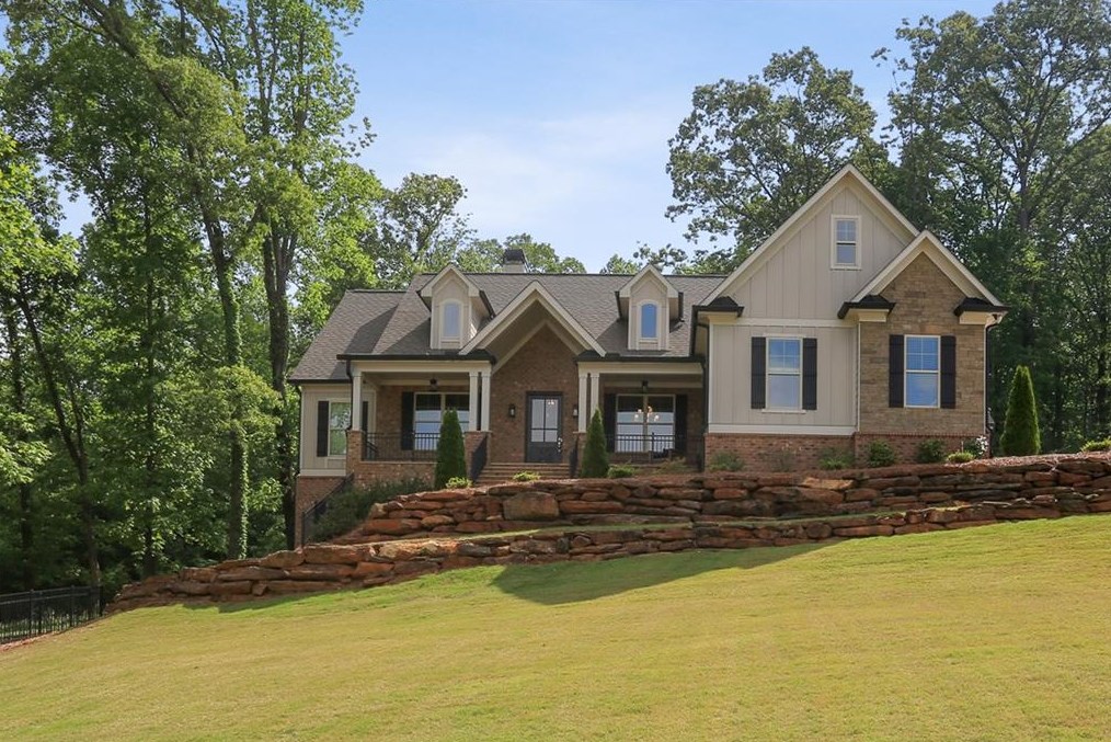 400 Meadow Lake Terrace, Hoschton, GA 30548