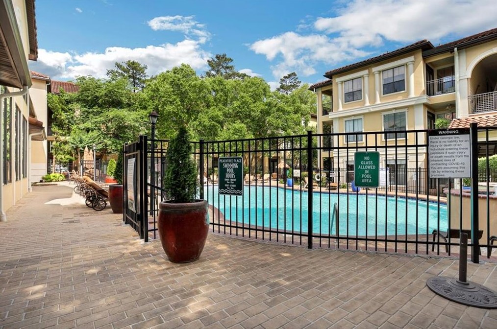 3777 Peachtree Rd, Atlanta GA  30319-5248 exterior
