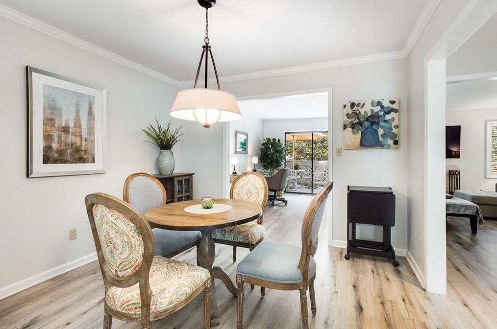 3051 Vinings Ferry Dr, Atlanta GA  30339-4343 exterior