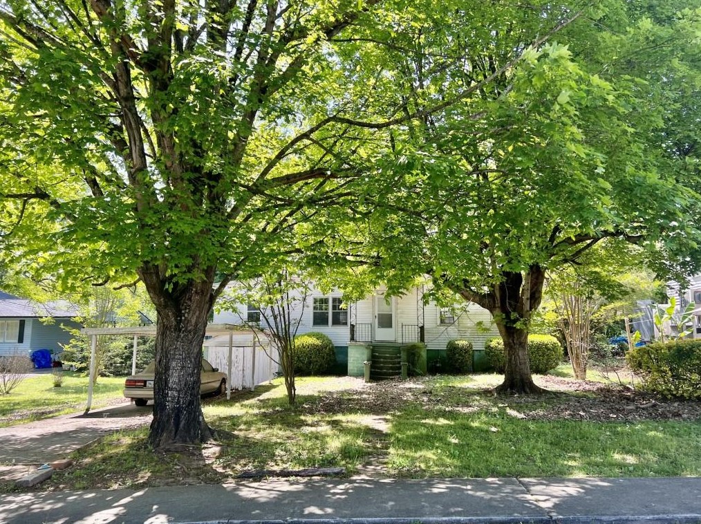 1064 Sheppard Rd, Stone Mountain, GA 30083