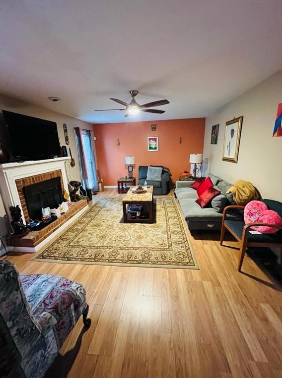 1322 Glen Iris Ct, Lawrenceville GA  30043-4239 exterior