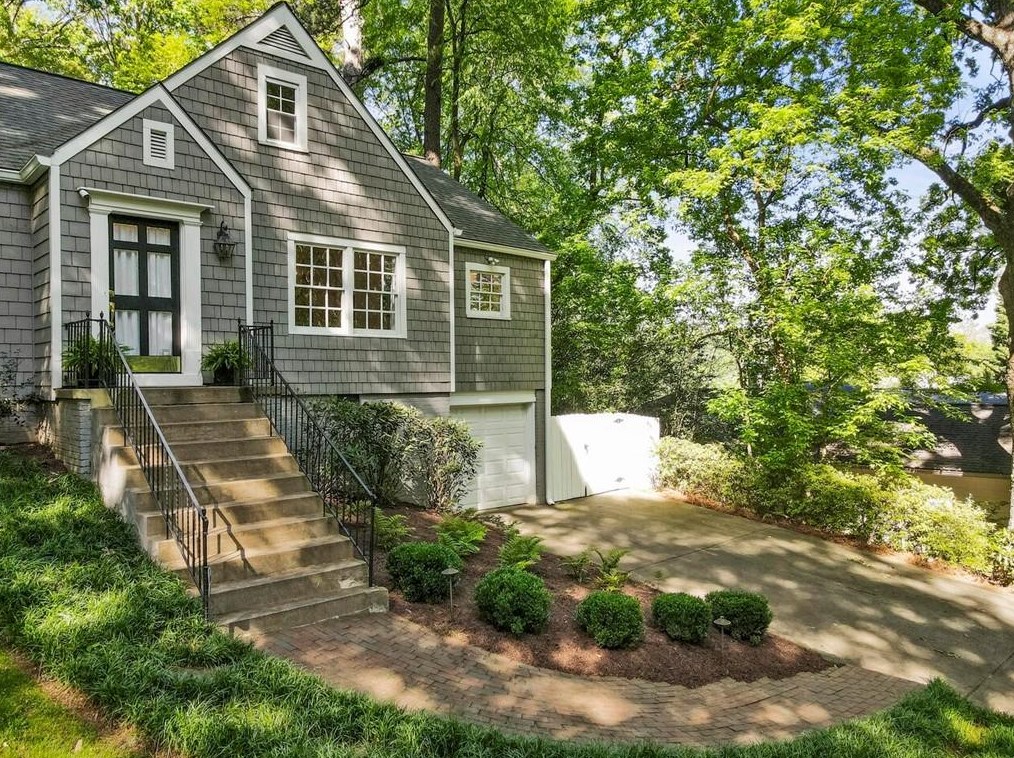 3788 Powers Ferry Rd, Atlanta GA  30342-4423 exterior