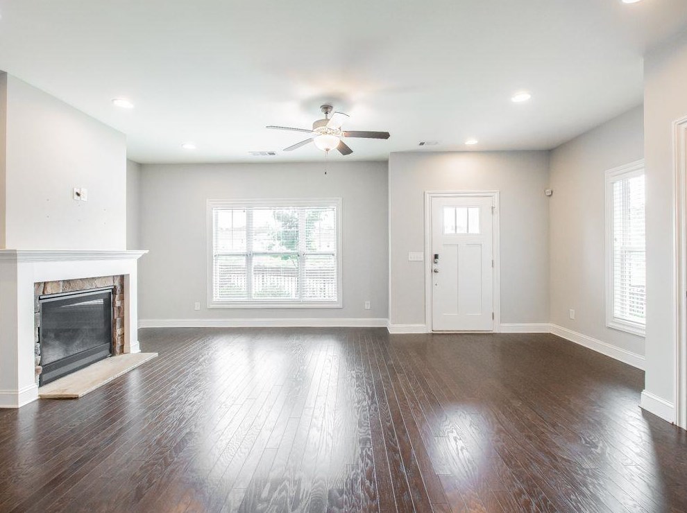 878 Westmoreland Cir, Atlanta GA  30318-4019 exterior