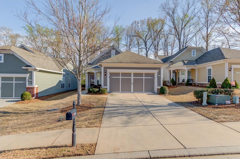 6638 Autumn Ridge Way, Hoschton, GA 30548