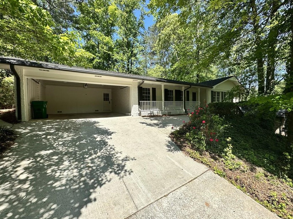 4794 Cambridge Dr, Atlanta, GA 30338