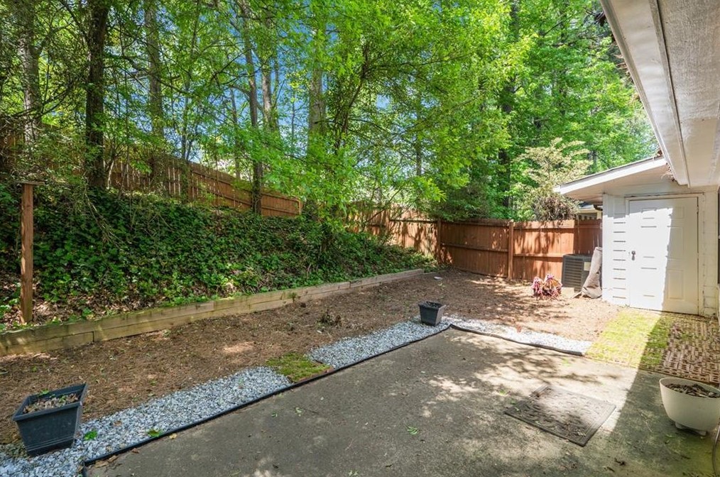 5000 Village Green Way, Alpharetta, GA 30009