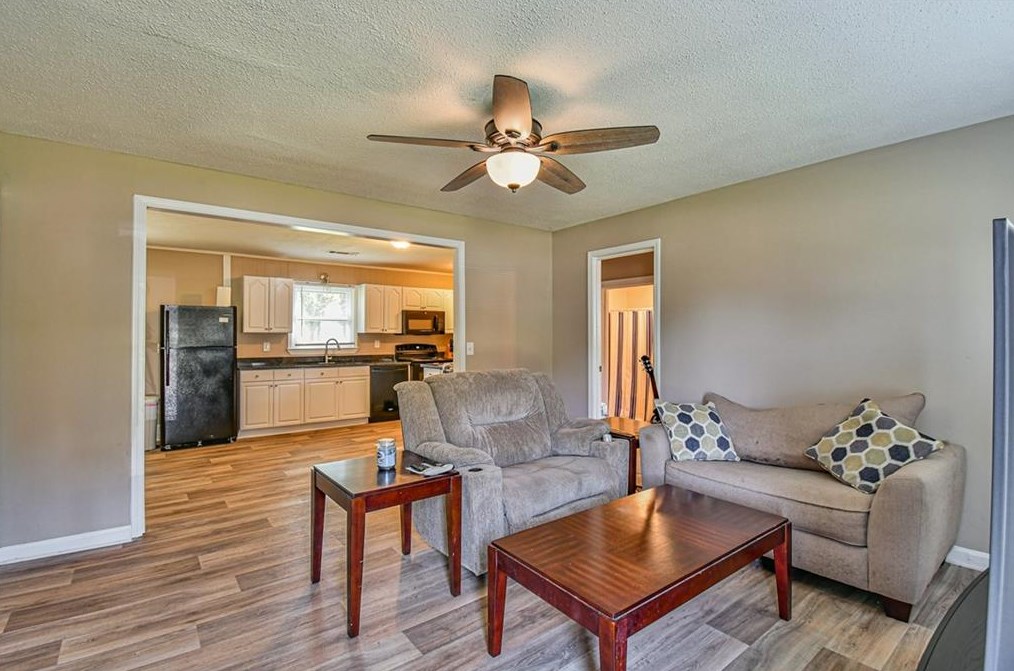 2755 Fran Mar Dr, Gainesville GA 30506-1135 exterior